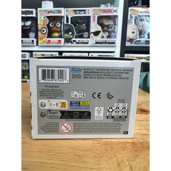 NEW IN HAND LIMITED EDITION Pingu Funko Pop #1958 Animation Television TV Show - Picture 6 of 6